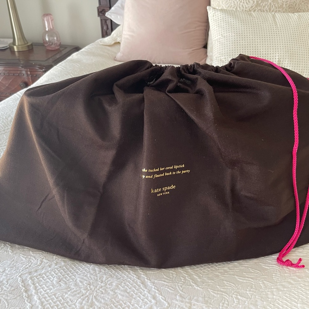 Kate Spade - Picture 8 of 9